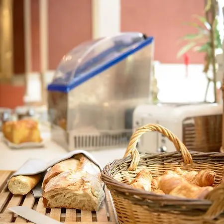 Logis Le Relais De Fusies 3*