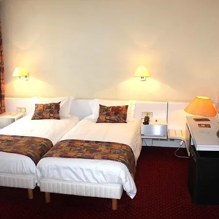 Logis Le Relais De Fusies Hotel 3*