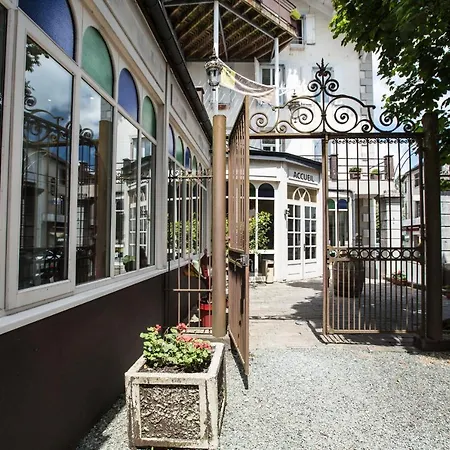 Logis Le Relais De Fusies 3*