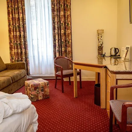 Hotel Logis Le Relais De Fusies