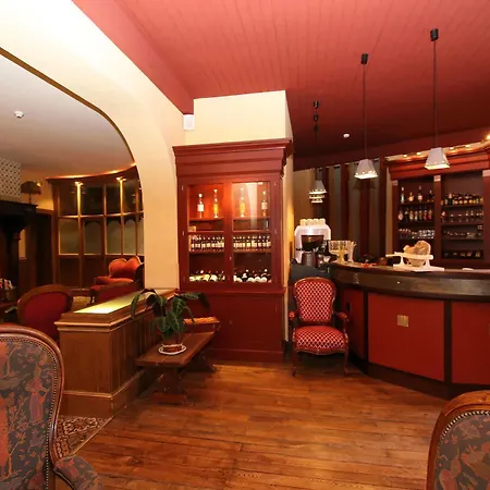 Hotell Logis Le Relais De Fusies